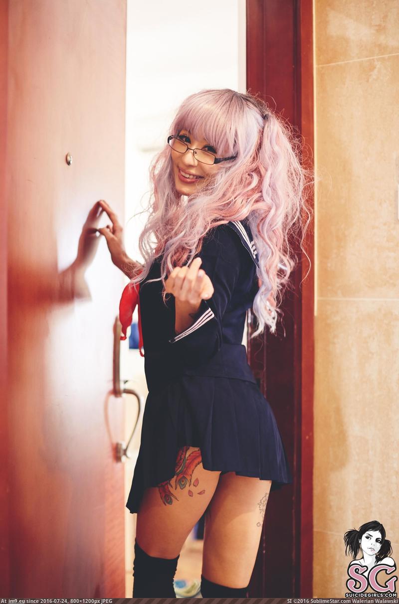 #Porn #Sexy #Boobs #Emo #Tatoo #Aftertheschool #Yusuracircus #Girls #Softcore #Nature yusuracircus-aftertheschool-07 Pic. (Изображение из альбом SuicideGirlsNow))